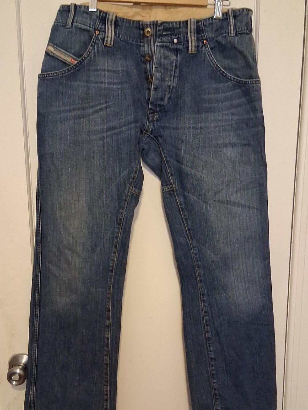 Classic Straight Fit Men's Diesel Industry Blue Denim Jeans Button Closure 33